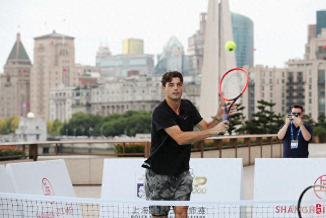 场作战时的 场作战时的