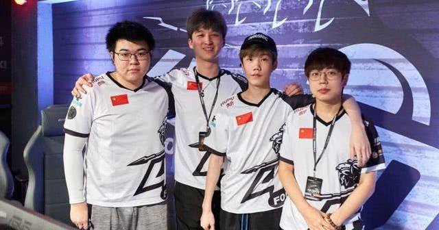 在19岁时 在19岁时