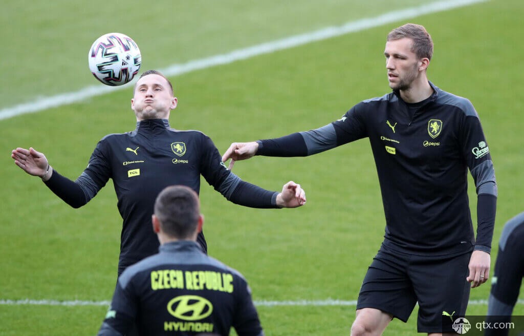 还是其他潜 还是其他潜