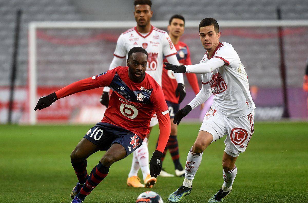 最快28球 最快28球